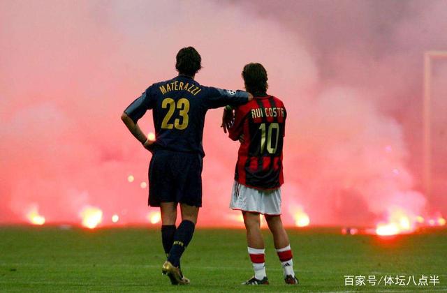 曼联连续两次在联赛中不敌纽卡，上次3连败追溯到1922年（曼联联赛对纽卡遭两连败，上一次三连败可追溯至1922年）