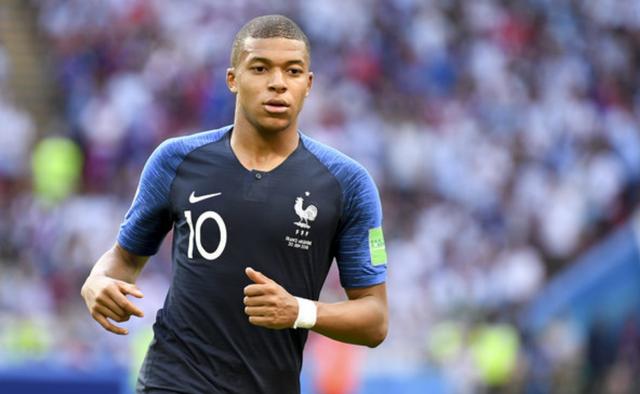 青岛海牛：李霄鹏未与球队告别，近期会根据明年情况与其谈续约（青岛海牛：李霄鹏尚未与球队告别，近期将视明年情况沟通续约）