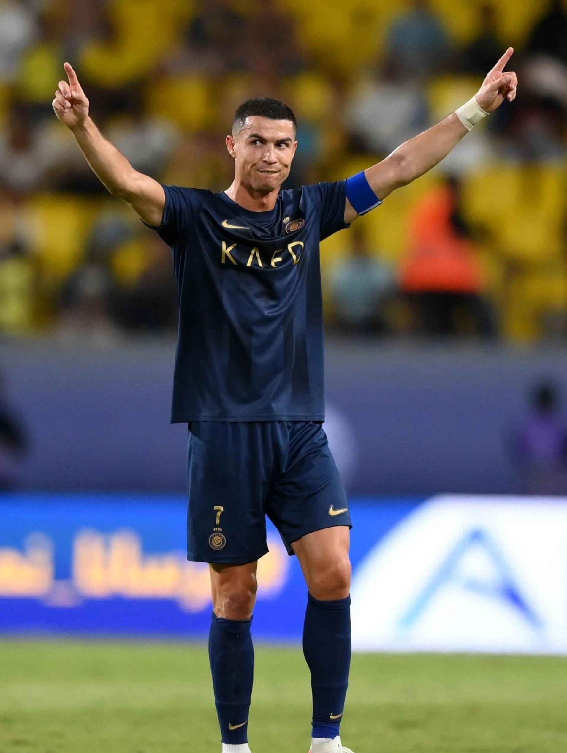 默森：下半场阿森纳压制住拜仁；赖斯是枪手阵中最重要的球员（默森：阿森纳下半场全面压制拜仁，赖斯是枪手最关键一环）