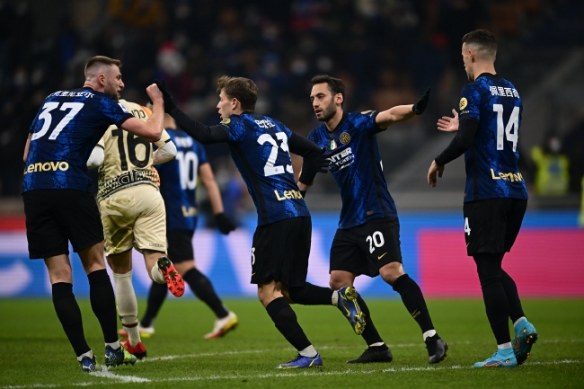 欧洲五大联赛本轮焦点比赛总结（本轮欧洲五大联赛焦点战盘点）