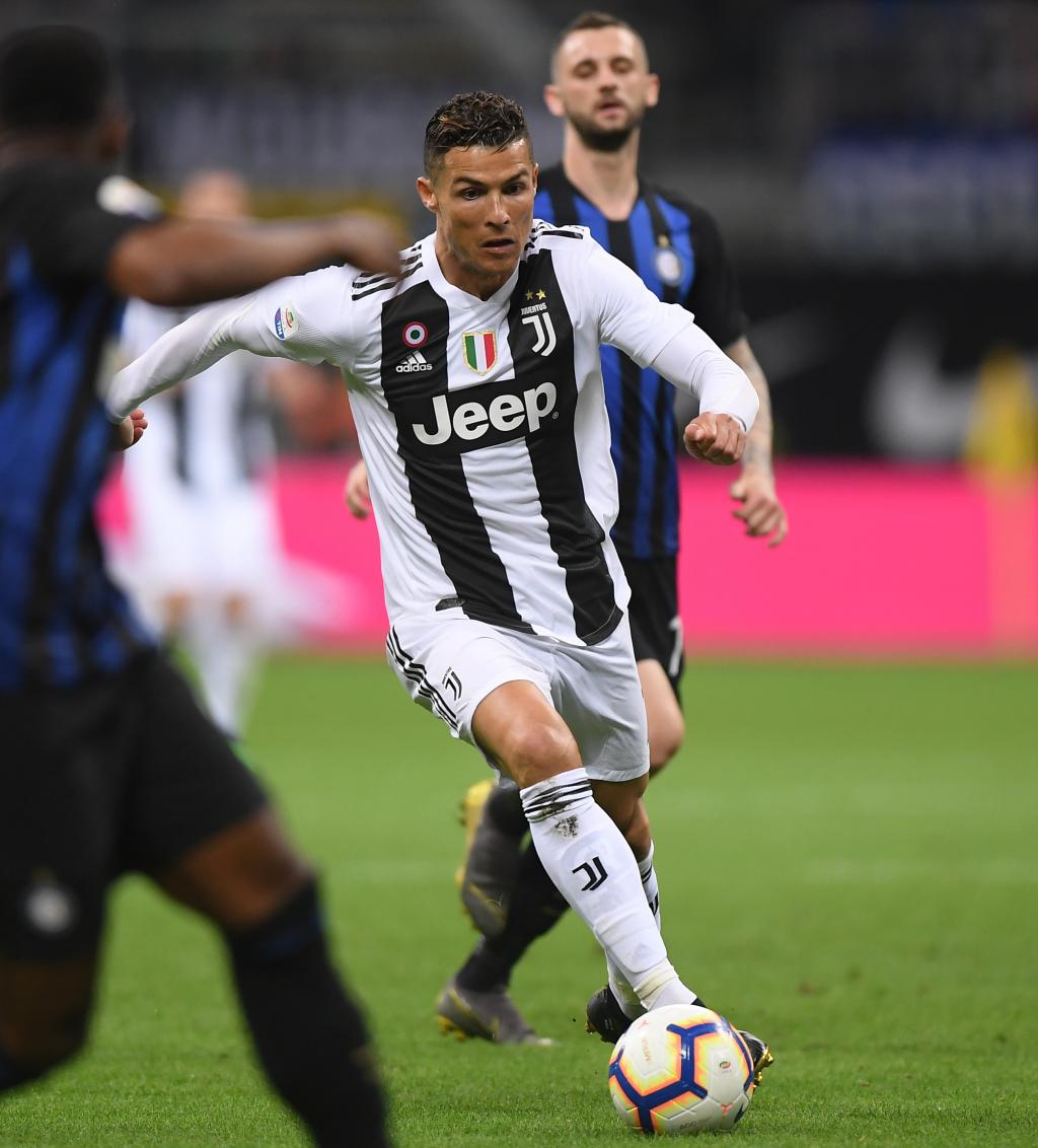 荷兰杯战报：特伦斯考绝杀，维特破门，海伦芬3-2费耶诺德（荷兰杯：特伦斯考绝杀，维特建功，海伦芬3-2力克费耶诺德）