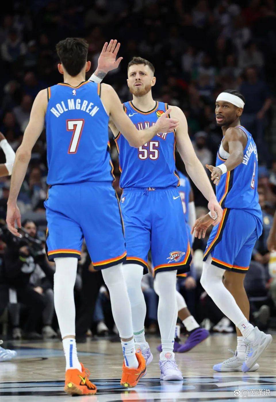 斯洛特：我将与萨拉赫进行沟通 希望他能留下（斯洛特：将与萨拉赫沟通，盼其留队）