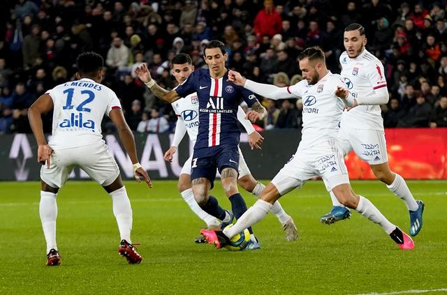 早报：容错率大考，玩的就是心跳（早报：容错极限考验，心跳加速的较量）