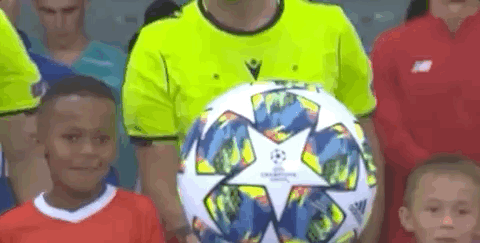 海纳谈于帕续约：以他目前表现，不奇怪其他俱乐部对他有兴趣（海纳谈于帕续约：以其当前表现，获其他俱乐部青睐并不意外）