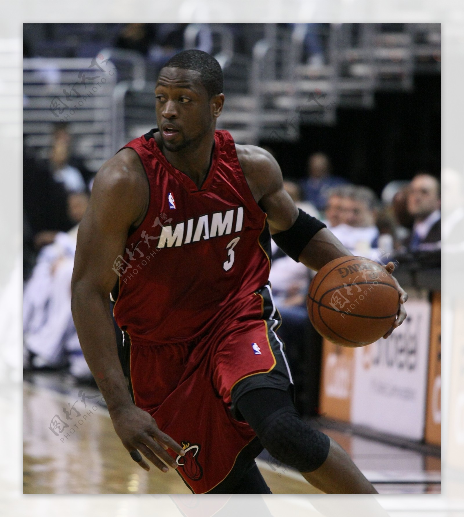 弗兰克：我和保罗之间渊源颇深，这不是一次简单的沟通（弗兰克：与保罗渊源已久，此次交流并非寻常）