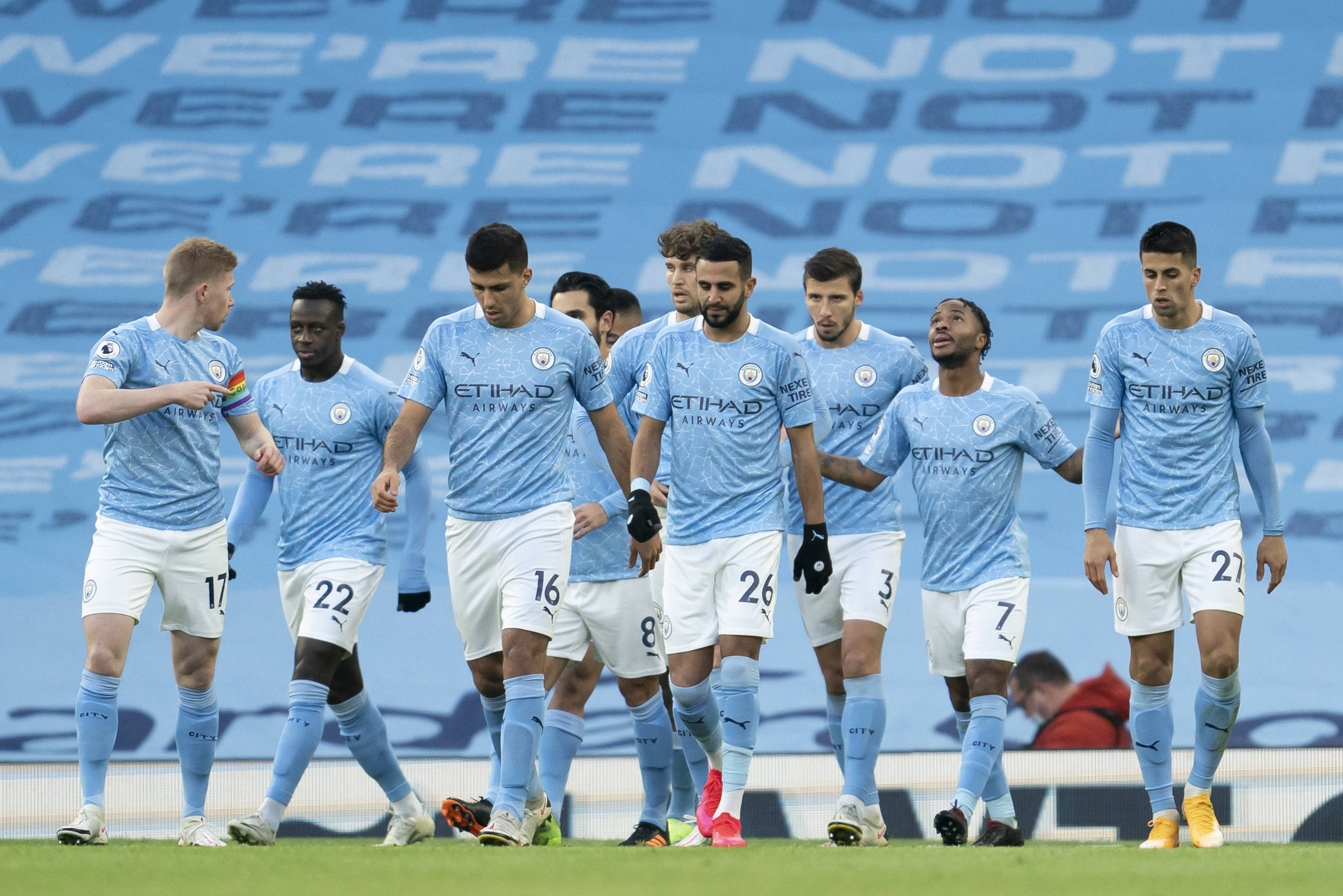 阿莱格里：现在的成绩并不是惊喜；迈尼昂是世界前三门将之一（阿莱格里称当前战绩不算意外 迈尼昂跻身世界前三门将）