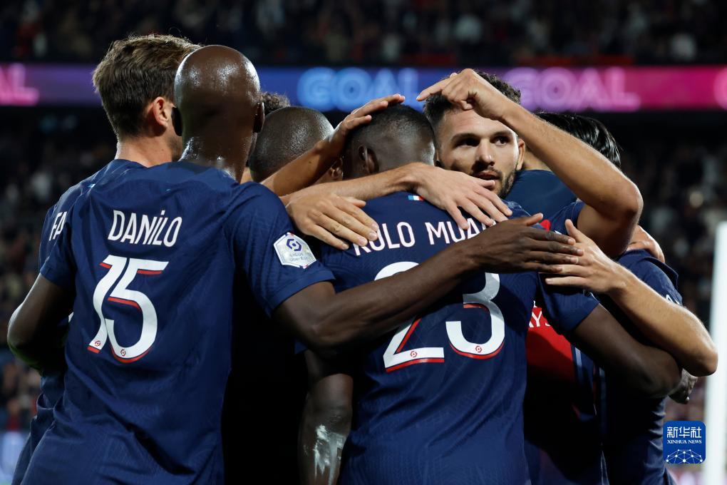 罗体：迪巴拉因发烧缺席罗马的训练，多夫比克恢复跑步练习（罗体报道：迪巴拉发烧缺席罗马训练，多夫比克重启跑步训练）