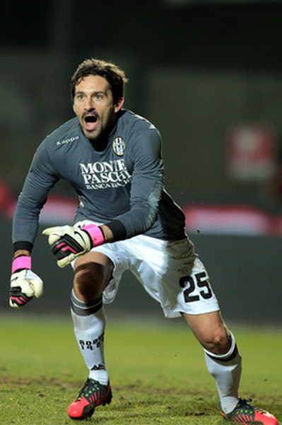 女子篮球联赛赛季精彩进球回顾（本赛季女篮联赛高光进球盘点）