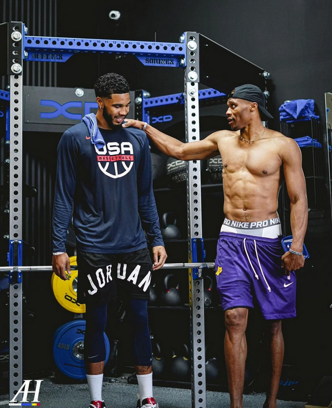 回声报记者：萨拉赫有可能想先发制人，但不会得到想要的结果（回声报记者：萨拉赫或将抢先出手，但恐难如愿）