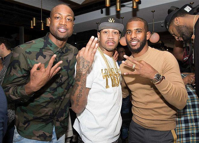 克罗斯评历史最佳11人：C罗左边锋，梅西前腰，马尔蒂尼入选（克罗斯评选史上最佳十一人：C罗左边锋、梅西前腰，马尔蒂尼在列）